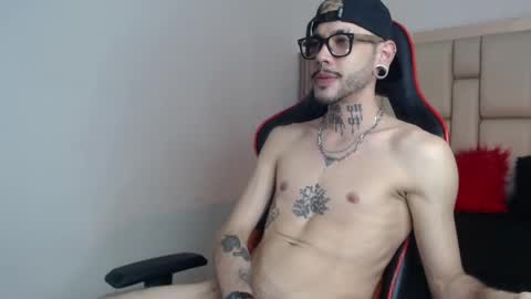 Snapshot of murdockh chatting on 01-30-25, 05:09 murdok online show from 01-30-25, 05:09