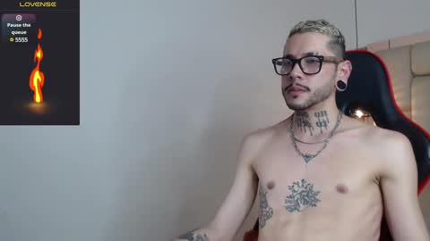 Snapshot of murdockh chatting on 02-06-25, 04:21 murdok online show from 02-06-25, 04:21