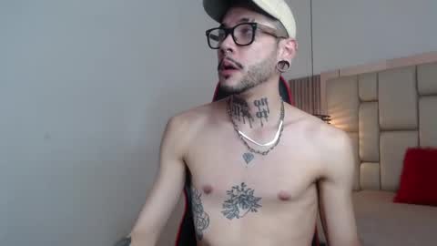 Snapshot of murdockh chatting on 02-06-25, 08:18 murdok online show from 02-06-25, 08:18