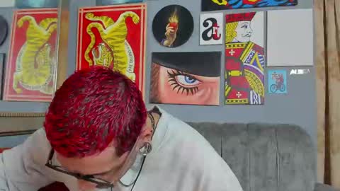 Snapshot of murdockh chatting on 10-19-25, 04:02 murdok online show from 10-19-25, 04:02