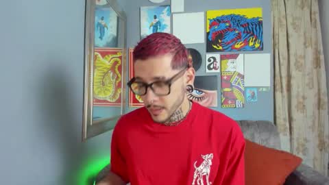 Snapshot of murdockh chatting on 10-28-25, 03:32 murdok online show from 10-28-25, 03:32