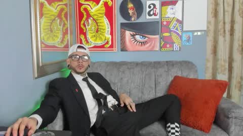 Snapshot of murdockh chatting on 11-08-25, 05:07 murdok online show from 11-08-25, 05:07