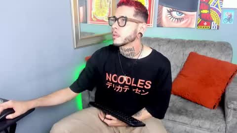 Snapshot of murdockh chatting on 11-14-25, 06:23 murdok online show from 11-14-25, 06:23