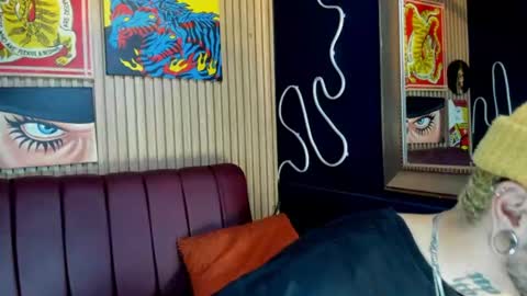 Snapshot of murdockh chatting on 06-13-26, 04:10 murdok online show from 06-13-26, 04:10