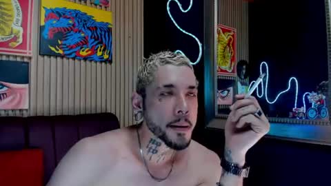 Snapshot of murdockh chatting on 07-14-26, 02:49 murdok online show from 07-14-26, 02:49