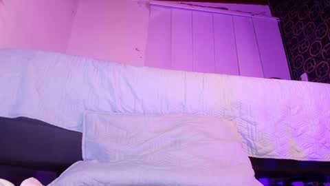 Snapshot of muriel_belovv chatting on 01-17-25, 09:17 Tell me Sofi online show from 01-17-25, 09:17