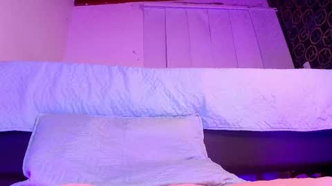Snapshot of muriel_belovv chatting on 02-21-25, 03:12 Tell me Sofi online show from 02-21-25, 03:12