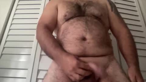 muscle_bearfl online show from 10-20-25, 02:50