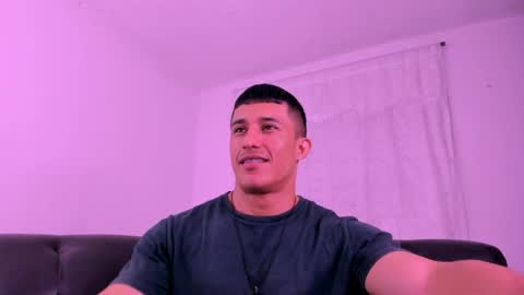 Muscle Man online show from 04-01-26, 03:31