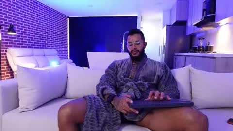 Nick online show from 11-07-25, 11:32