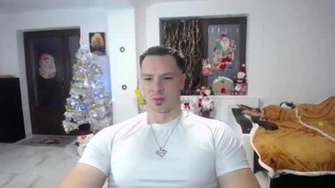 Snapshot of muscleaj69 chatting on 11-16-25, 03:39 AJ online show from 11-16-25, 03:39