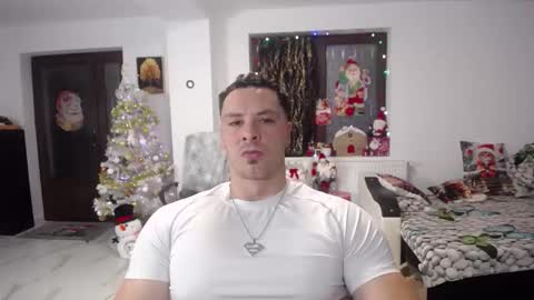 Snapshot of muscleaj69 chatting on 11-17-25, 03:29 AJ online show from 11-17-25, 03:29