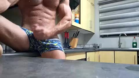 Snapshot of muscledaddy69s chatting on 03-09-26, 01:53 muscledaddy69s online show from 03-09-26, 01:53