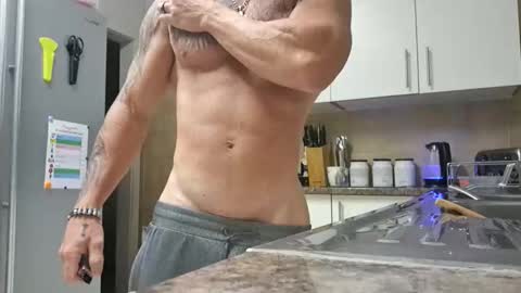 Snapshot of muscledaddy69s chatting on 05-07-26, 02:50 muscledaddy69s online show from 05-07-26, 02:50