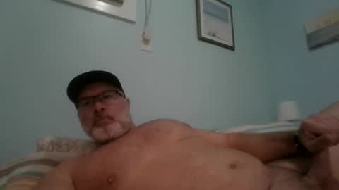 Snapshot of musclemeat41 chatting on 12-02-24, 04:42 musclemeat41 online show from 12-02-24, 04:42