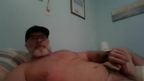 Snapshot of musclemeat41 chatting on 12-04-24, 11:24 musclemeat41 online show from 12-04-24, 11:24