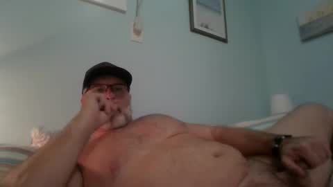 Snapshot of musclemeat41 chatting on 12-06-24, 02:46 musclemeat41 online show from 12-06-24, 02:46