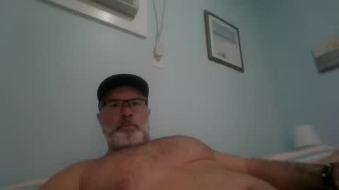 Snapshot of musclemeat41 chatting on 12-08-24, 04:18 musclemeat41 online show from 12-08-24, 04:18