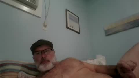 Snapshot of musclemeat41 chatting on 12-30-24, 07:32 musclemeat41 online show from 12-30-24, 07:32