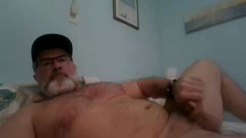 Snapshot of musclemeat41 chatting on 01-15-25, 05:37 musclemeat41 online show from 01-15-25, 05:37