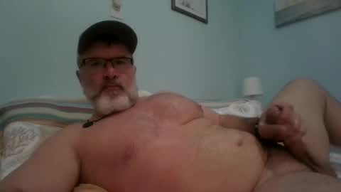 Snapshot of musclemeat41 chatting on 02-19-25, 08:41 musclemeat41 online show from 02-19-25, 08:41