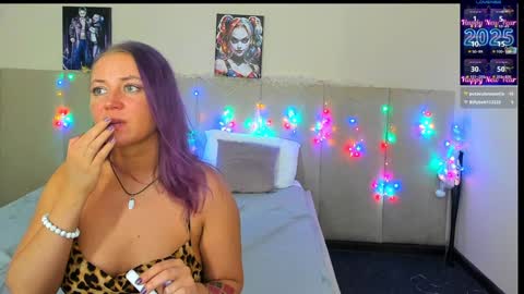 Snapshot of musclexxxbarbie chatting on 01-17-25, 05:30 Eva online show from 01-17-25, 05:30