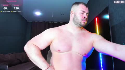 click icon for peach  online show from 02-15-25, 02:33