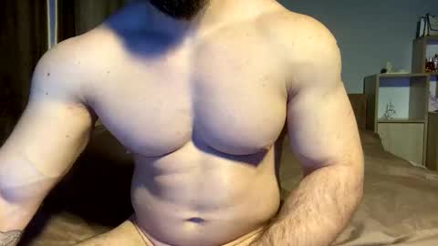 Snapshot of muscularjuggler chatting on 11-04-25, 04:17 muscularjuggler online show from 11-04-25, 04:17