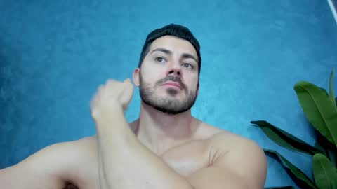 muscularmaster onlyfans online show from 02-04-25, 10:43