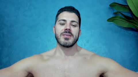 muscularmaster onlyfans online show from 10-01-25, 08:53