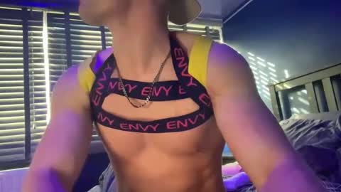 Snapshot of musculioeuropa chatting on 09-22-25, 07:54 musculioeuropa online show from 09-22-25, 07:54