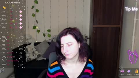 Snapshot of muse_kitty_jenia chatting on 01-24-25, 05:21 Jenya online show from 01-24-25, 05:21