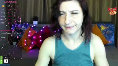 Snapshot of muse_kitty_jenia chatting on 01-26-25, 06:27 Jenya online show from 01-26-25, 06:27