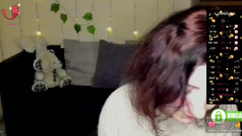 Snapshot of muse_kitty_jenia chatting on 02-22-25, 02:39 Jenya online show from 02-22-25, 02:39