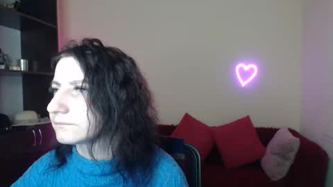 Snapshot of muse_kitty_jenia chatting on 11-11-25, 07:03 Jenya online show from 11-11-25, 07:03