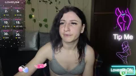 Snapshot of muse_kity_jeneva chatting on 10-25-25, 06:35 Jeneva online show from 10-25-25, 06:35