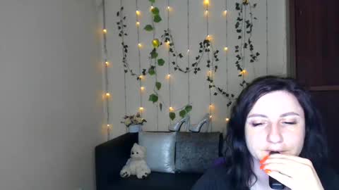 Jeneva online show from 06-07-26, 05:27