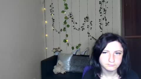 Jeneva online show from 06-08-26, 01:28