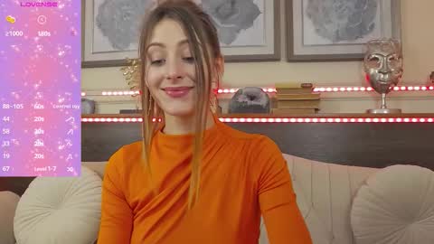 Luna  online show from 11-19-25, 07:36