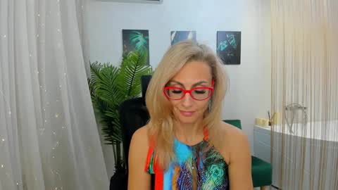 Diana online show from 02-02-25, 10:57