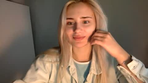 musescorner online show from 12-21-25, 03:41