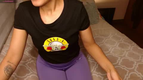 VALENTINA Luna  online show from 02-12-25, 04:44