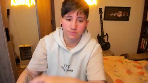 VALENTINA Luna  online show from 10-22-25, 12:11