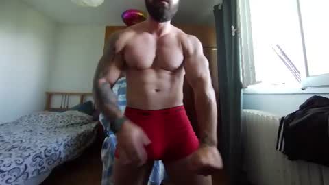 Snapshot of muslejoker chatting on 07-26-26, 12:01 musle joker online show from 07-26-26, 12:01