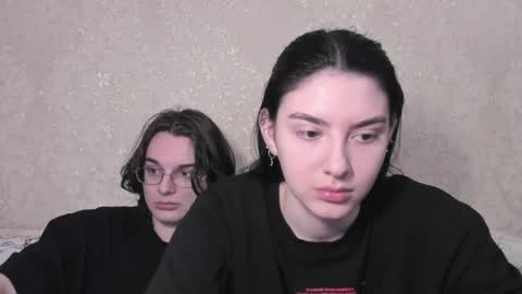 cute couple online show from 04-09-26, 11:37