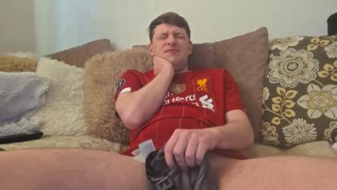 Snapshot of muzzy624406 chatting on 11-16-25, 02:55 Muzzy online show from 11-16-25, 02:55