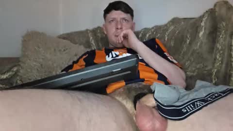 Snapshot of muzzy624406 chatting on 02-21-26, 11:06 Muzzy online show from 02-21-26, 11:06