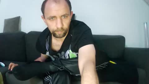 Snapshot of mvperial2301 chatting on 09-15-25, 08:20 Martin online show from 09-15-25, 08:20