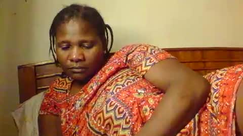 mwekas568403 online show from 11-23-25, 04:40