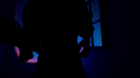 Mx. Anouk Divine online show from 10-19-25, 04:57